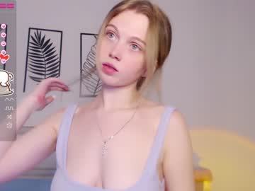 webcam girl small_blondee image #3222047