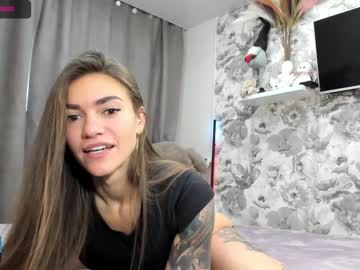 webcam girl joconda image #464133