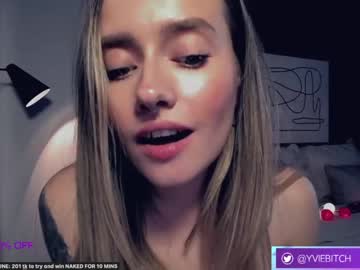 webcam girl yvie_ image #6684944