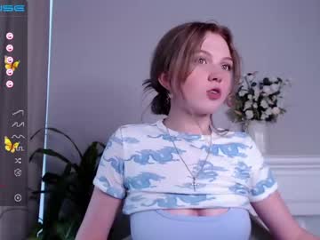 webcam girl small_blondee image #2019076