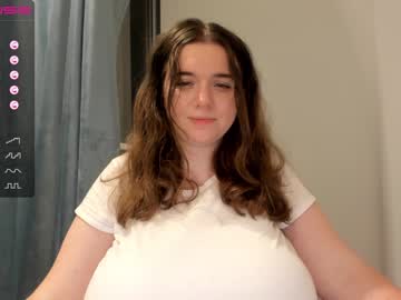 webcam girl _snorkmaiden_ image #2322927