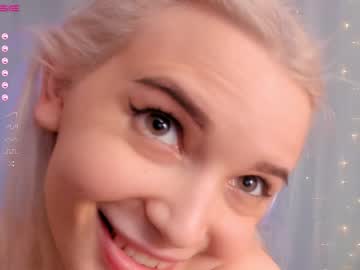 webcam girl sinacampby image #1718229