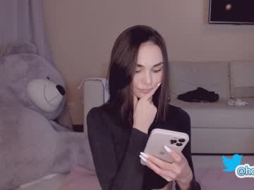 webcam girl hollyextra image #326583
