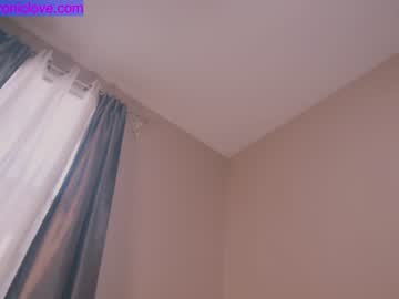 webcam girl chroniclove image #2759165