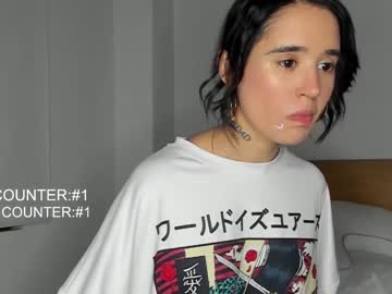 webcam girl lonelly_lolly98 image #6259383