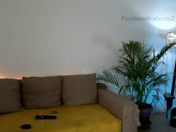 webcam girl naughtyrider69 image #2459324