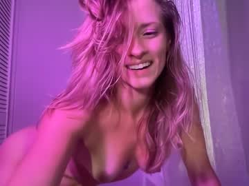 webcam girl saraloverays image #5124619
