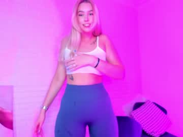 webcam girl 8a8y_nura image #1012761