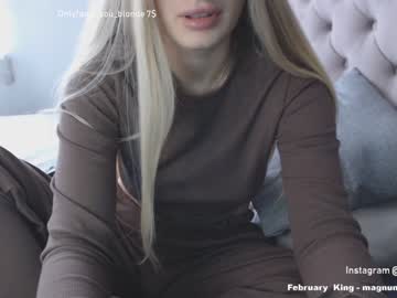 webcam girl cbhotblonde image #1062614
