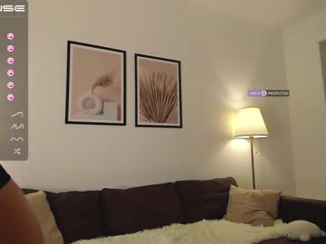webcam girl intrigueeme image #1006293