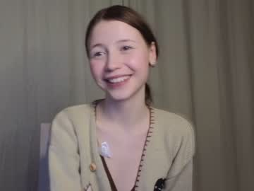 Cam for lovelydelmel