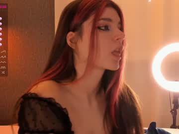 webcam girl crystalreves image #1857086