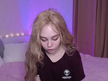 webcam girl little__princesss1 image #885610