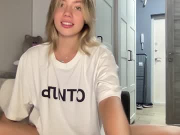 webcam girl angel_from_sky image #4796309