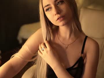 webcam girl owlluree image #6186829