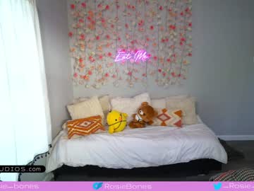 webcam girl rosiebones image #1855424