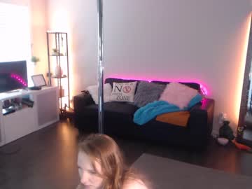 webcam girl skyewatson image #1646439