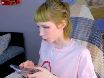 webcam girl littlething88 image #1377325