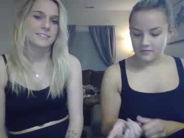webcam girl varsitybaby000 image #384897