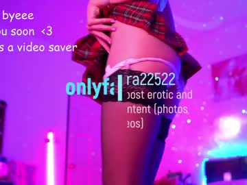 webcam girl sweetkira555 image #435243