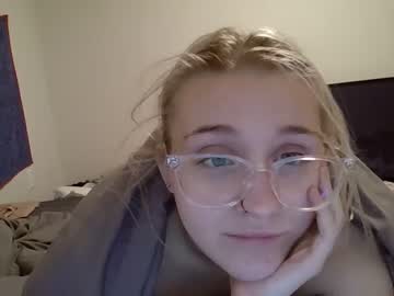 Cam for shortnsweetie