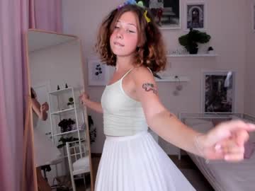 webcam girl lottie_shine image #2536560