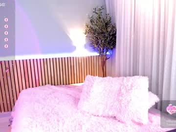 webcam girl little_effy18 image #6843979