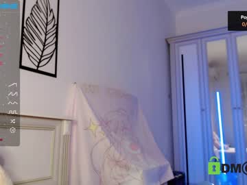 webcam girl small_blondee image #3408651