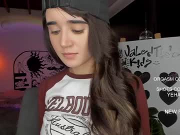webcam girl lonelly_lolly98 image #3744172