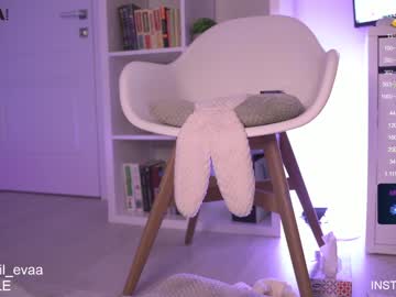 webcam girl lil_eva image #2972225