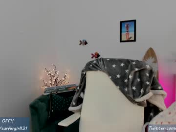 webcam girl surfergirl121 image #1044532