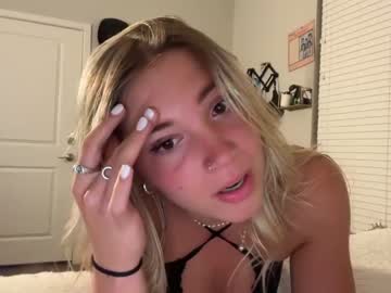 Cam for lovecayaxo