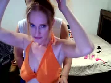 webcam couple wifeyslut image #3296312