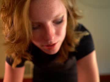 webcam girl crimsonxrapture image #2178519