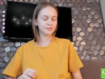 Cam for darling_dreamer