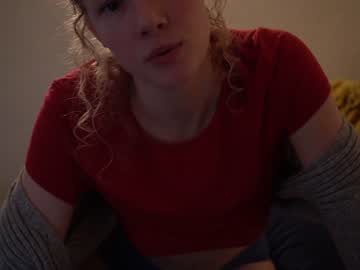 webcam girl sistinehashands image #3775465