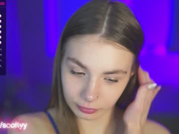 webcam girl hoolybunny image #3205854