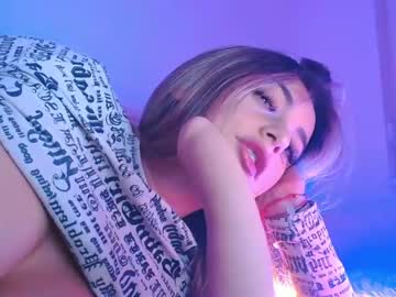 webcam girl mayadelevinnge image #886116