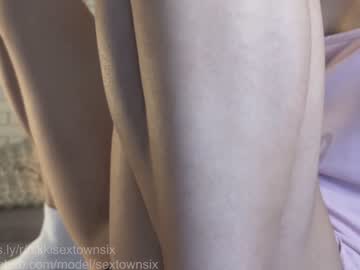 webcam couple sextownsix image #2994416