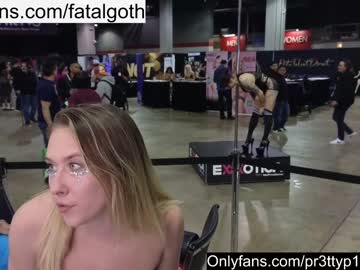 webcam girl pr3ttyp1nkpussy image #4220273
