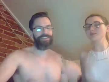webcam couple jennifuhrer1999 image #1310278