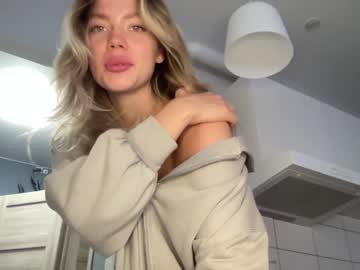 webcam girl angel_from_sky image #4560520