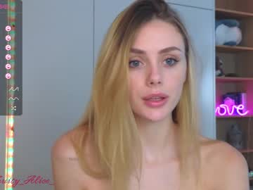 webcam girl sky_magic image #5297872