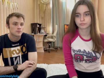 Cam for tobywardroby
