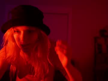 webcam girl crimsonxrapture image #507821