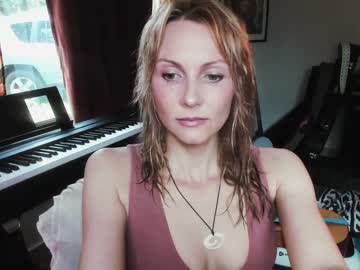 webcam girl kaileeshy image #528241