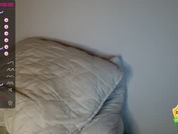 webcam girl theellenshow image #4548267