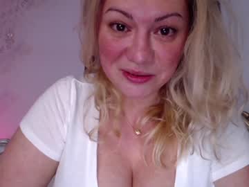 webcam girl kiradivine image #1345252