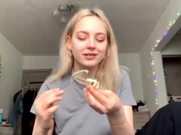 webcam girl holydori image #1413914