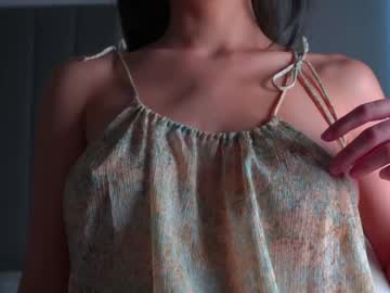 webcam girl houseofkei image #1345235